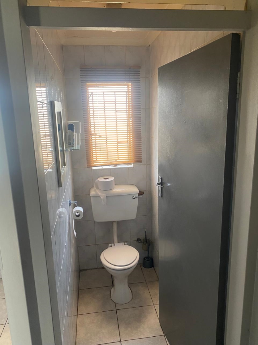 2 Bedroom Property for Sale in Lakeview Free State